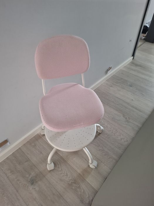 Krzesło biurkowe obrotowe Ikea Vimund