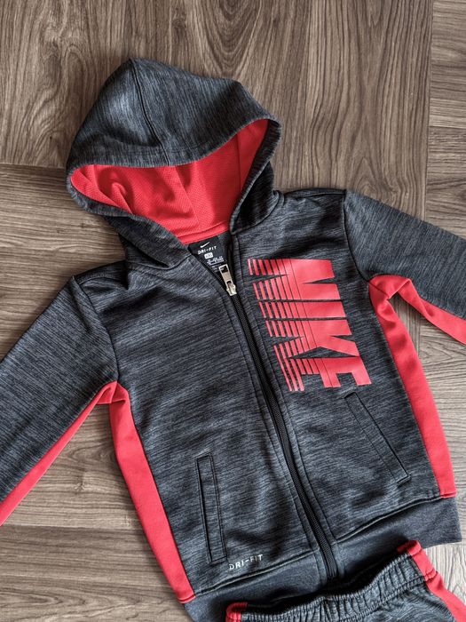 Теплий на флісі спортивний костюм Nike 3-4 98-104 см+кросівки 28 р