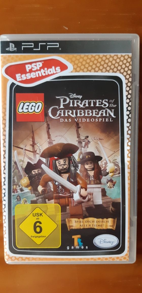 Jogo PSP Essentials LEGO Pirata das Caraíbas