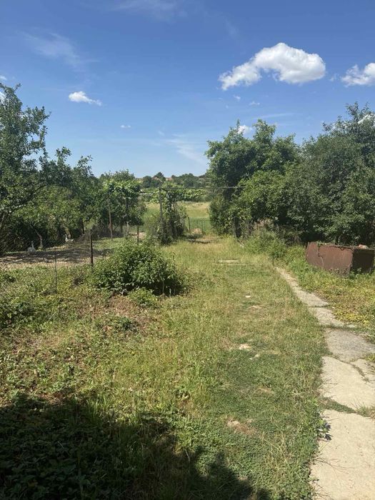 Будинок в селі Кальник