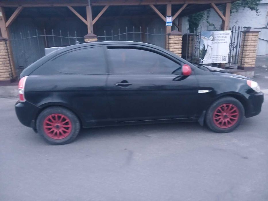 продам Hyundai Accent механика