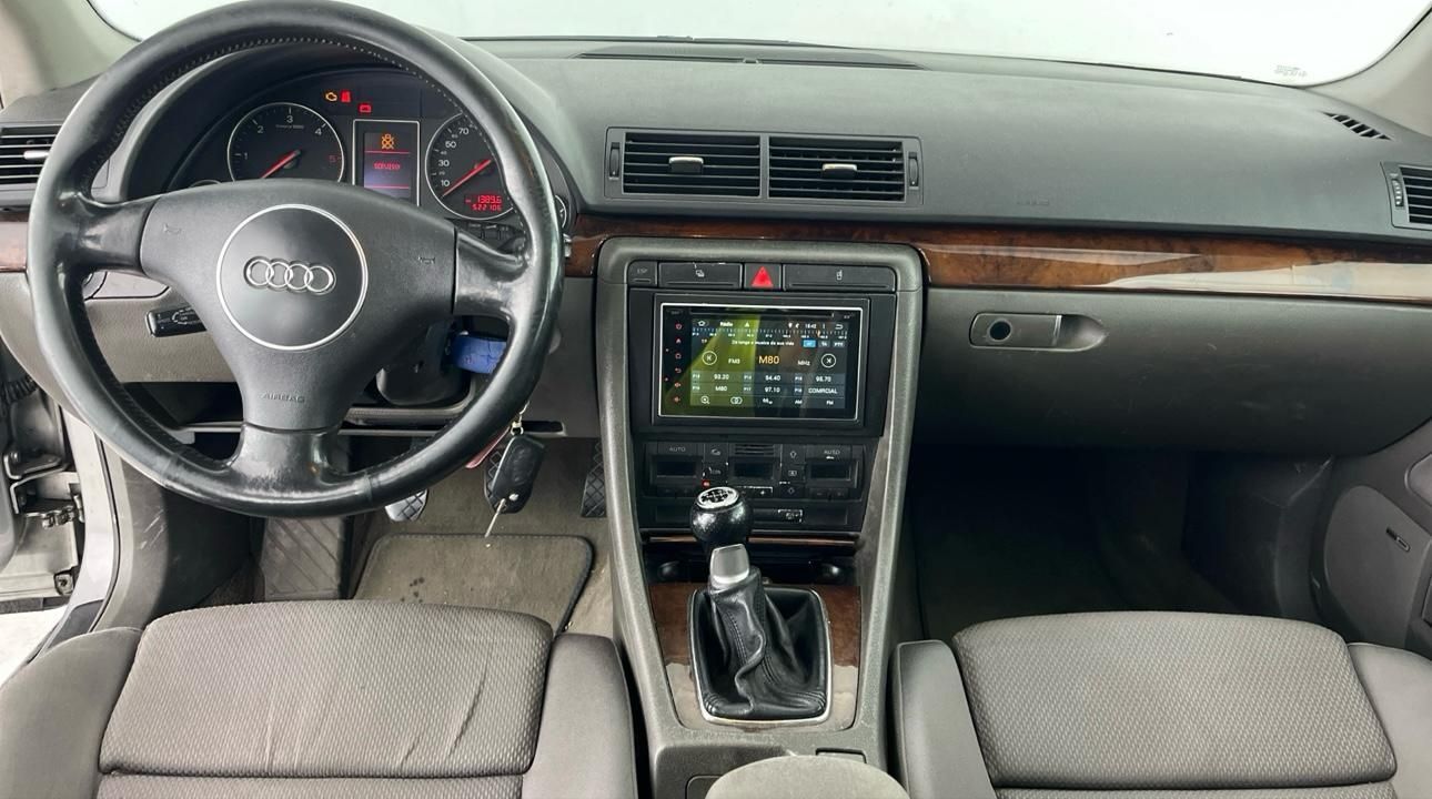 Audi A4 avant diesel 1.9 TDi 
(