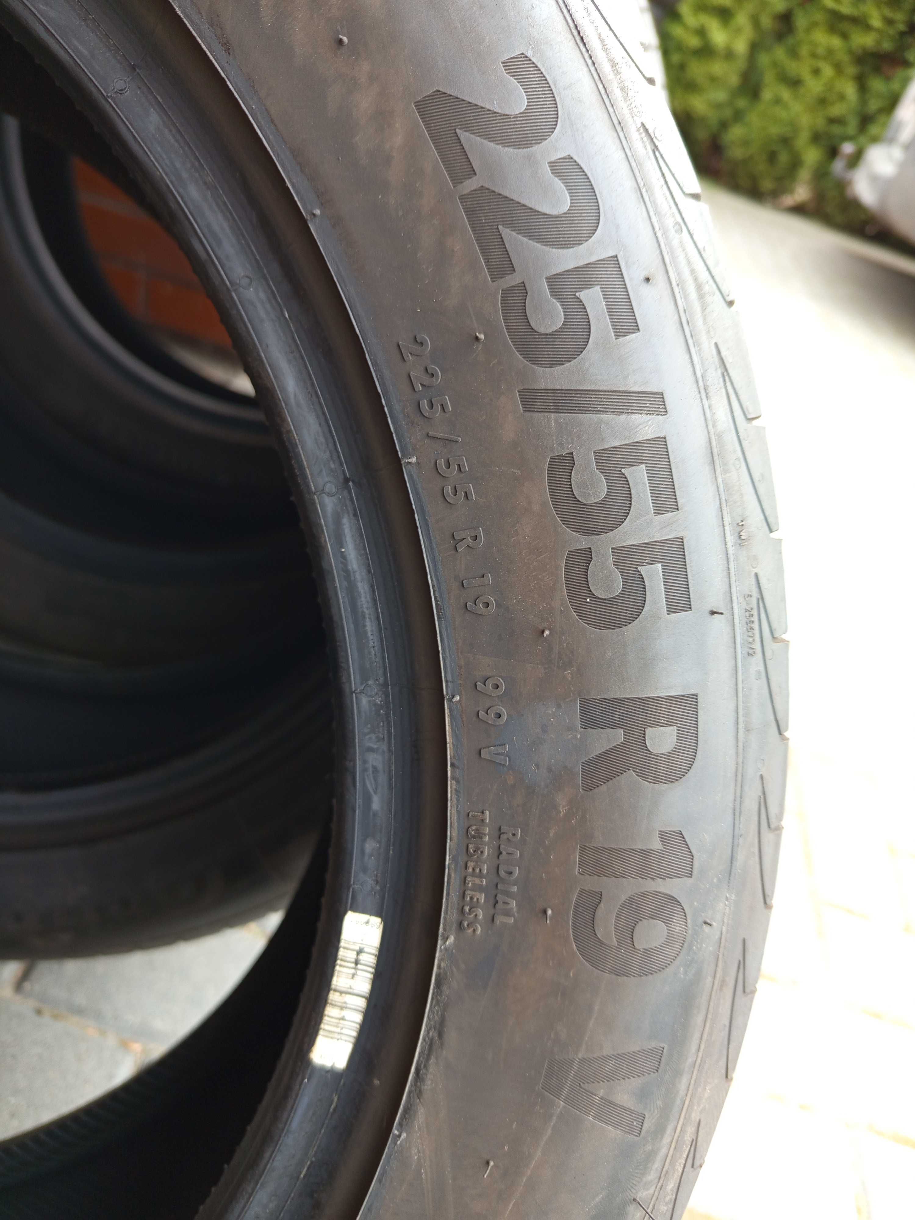 225/55R19 99V Continental Premium Contact6 21r używane jak nowe