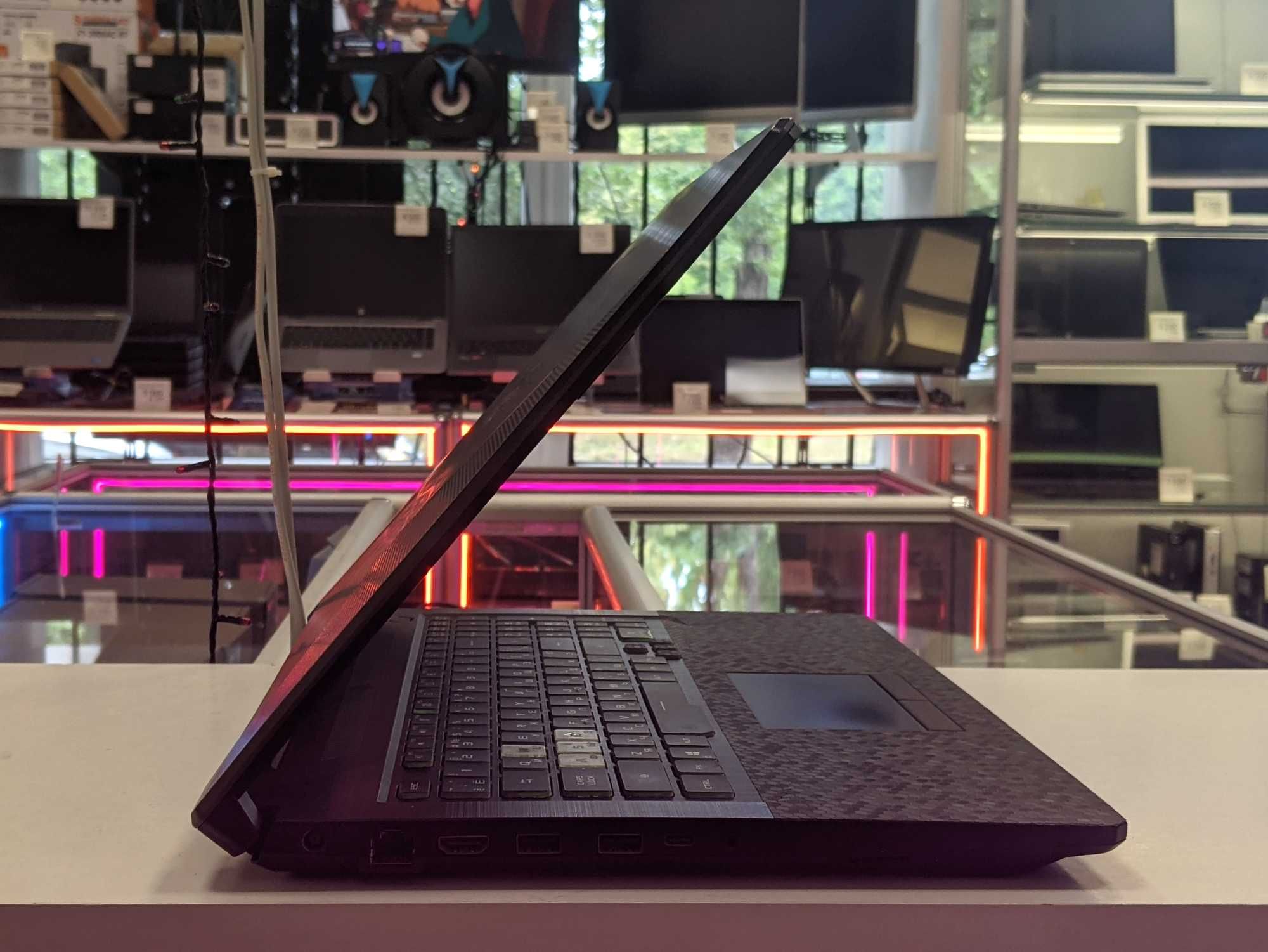 Asus TUF Gaming FX706 17.3" IPS/i5-11400H/RTX 3050 4GB/16GB/SSD 512GB