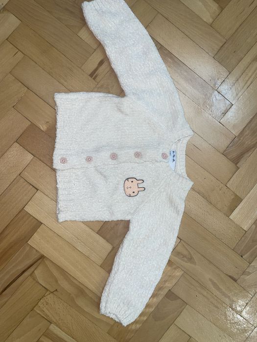 Sweterk dla dziewczynki 86