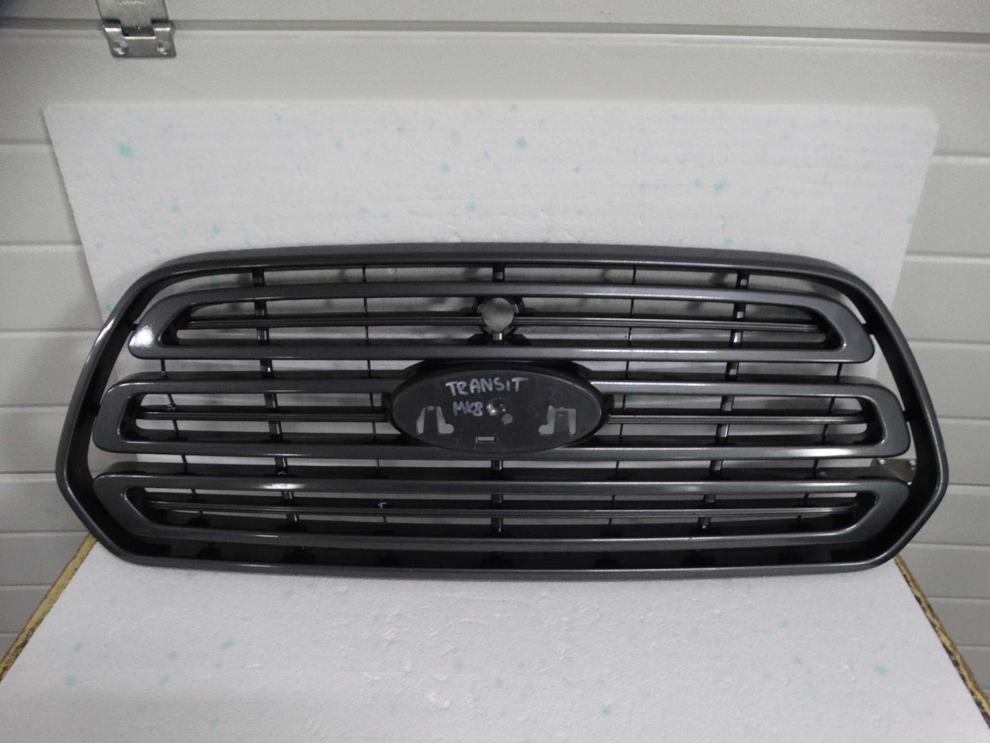 Grill atrapa Ford Transit MK8 BK31-17B968-A