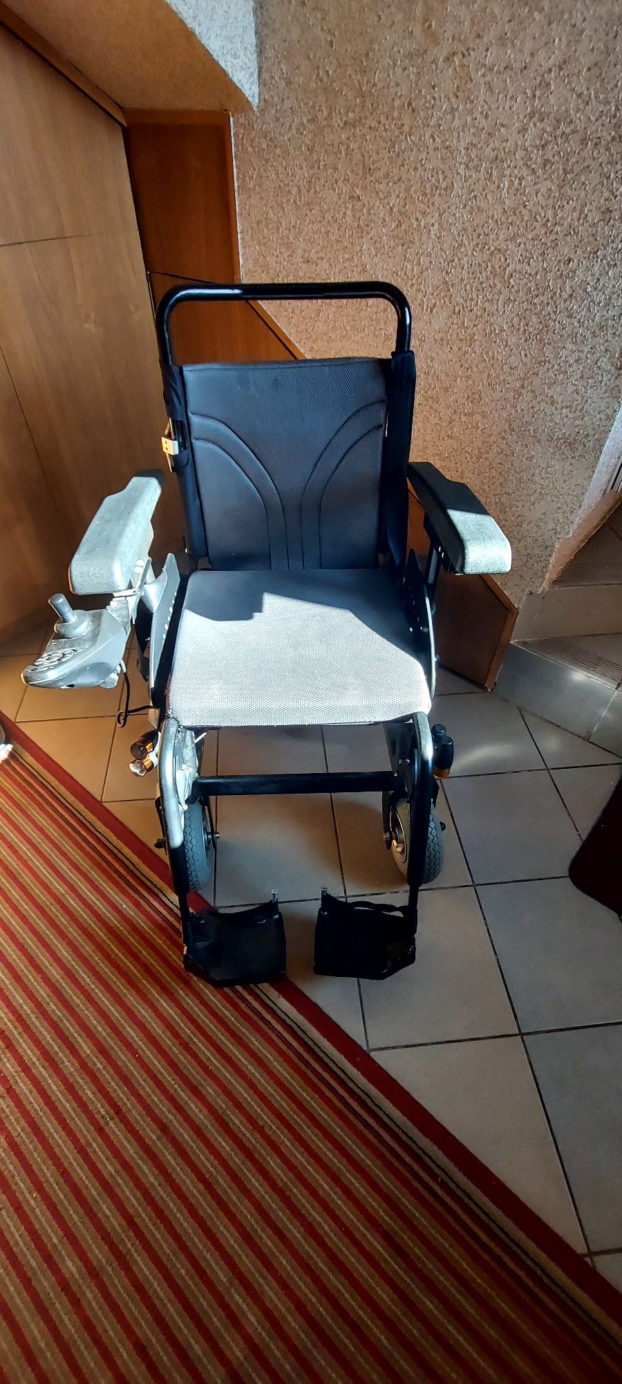 Sprzedam wózek inwalidzki firmy limber 18"