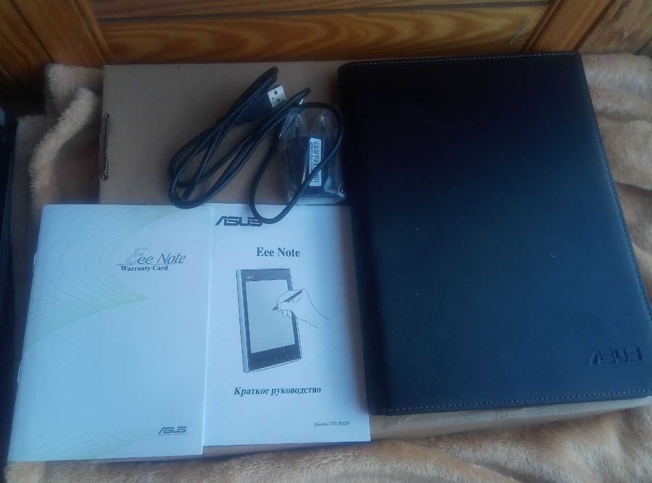 Электронный блокнот Asus Eee Note EA800