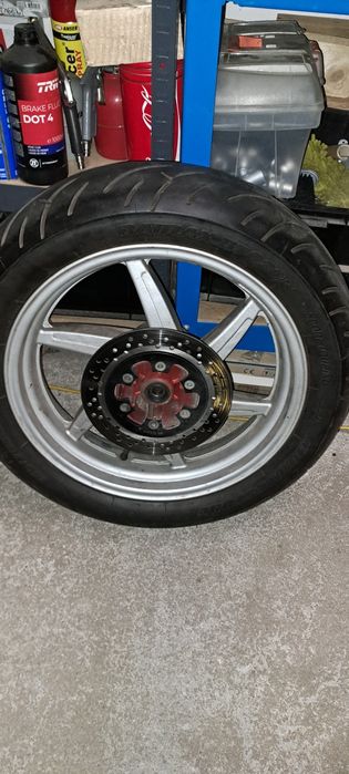 Sprzedam felgi z oponami do hyosunga gt 125