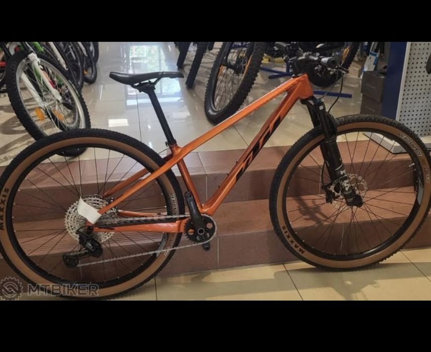 Bicicleta KTM Myroon Elite 2025