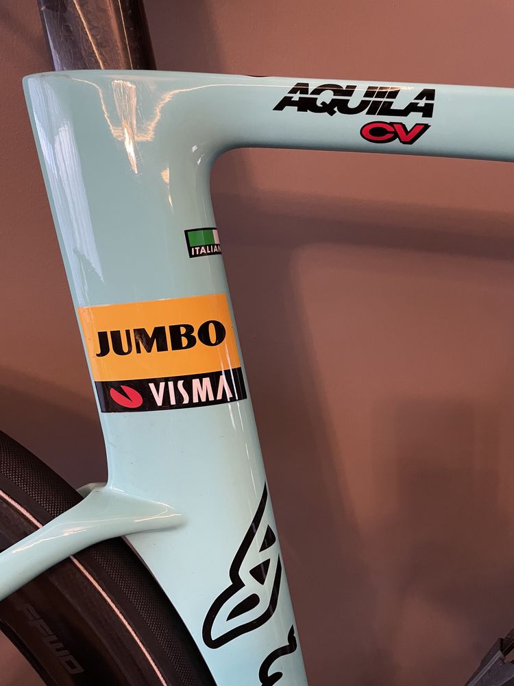 Bianchi Aquila Jumbo Visma TT / Triathlon / zamiana