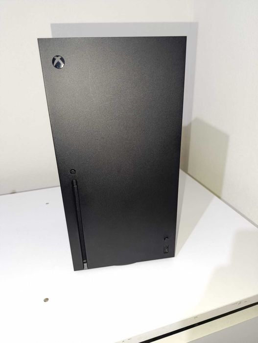 Xbox Series X 1TB + Comando Branco + Headset Wireless Xbox