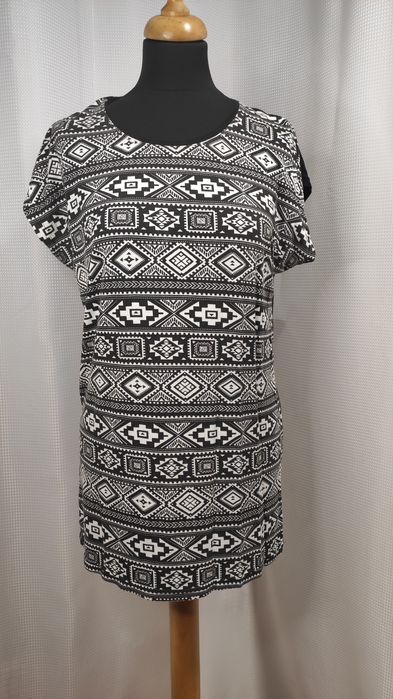 MLrozmiar40 Czarno biała bluzka Blond rozmiar 40