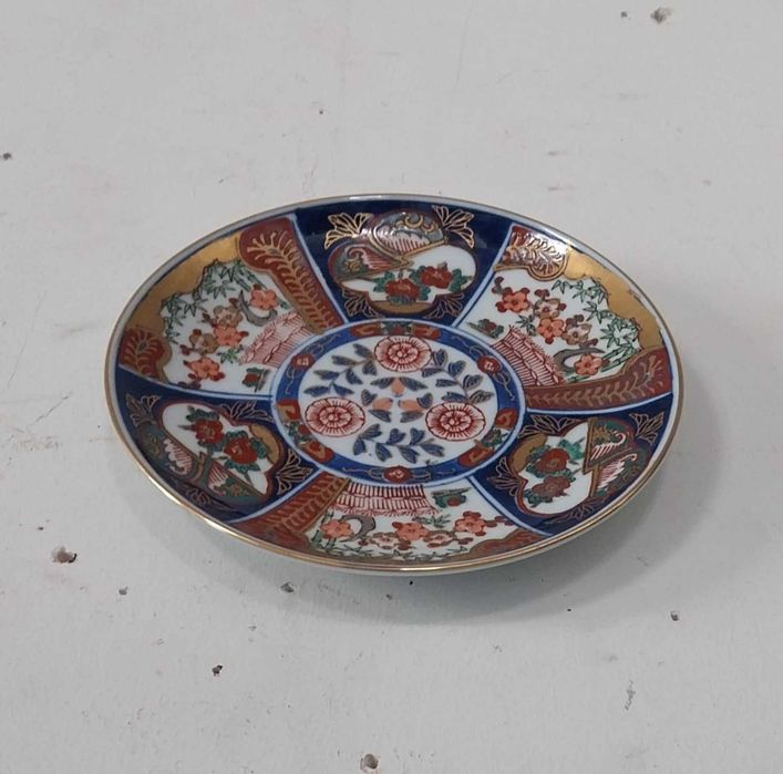 Prato VINTAGE Pintado à Mão em Porcelana Japonesa "GOLD IMARI"