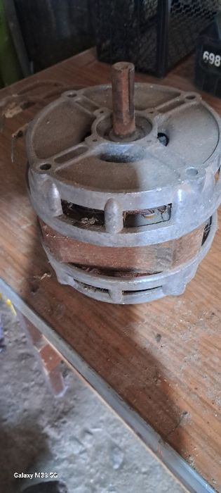 Двигуни від пральної машини