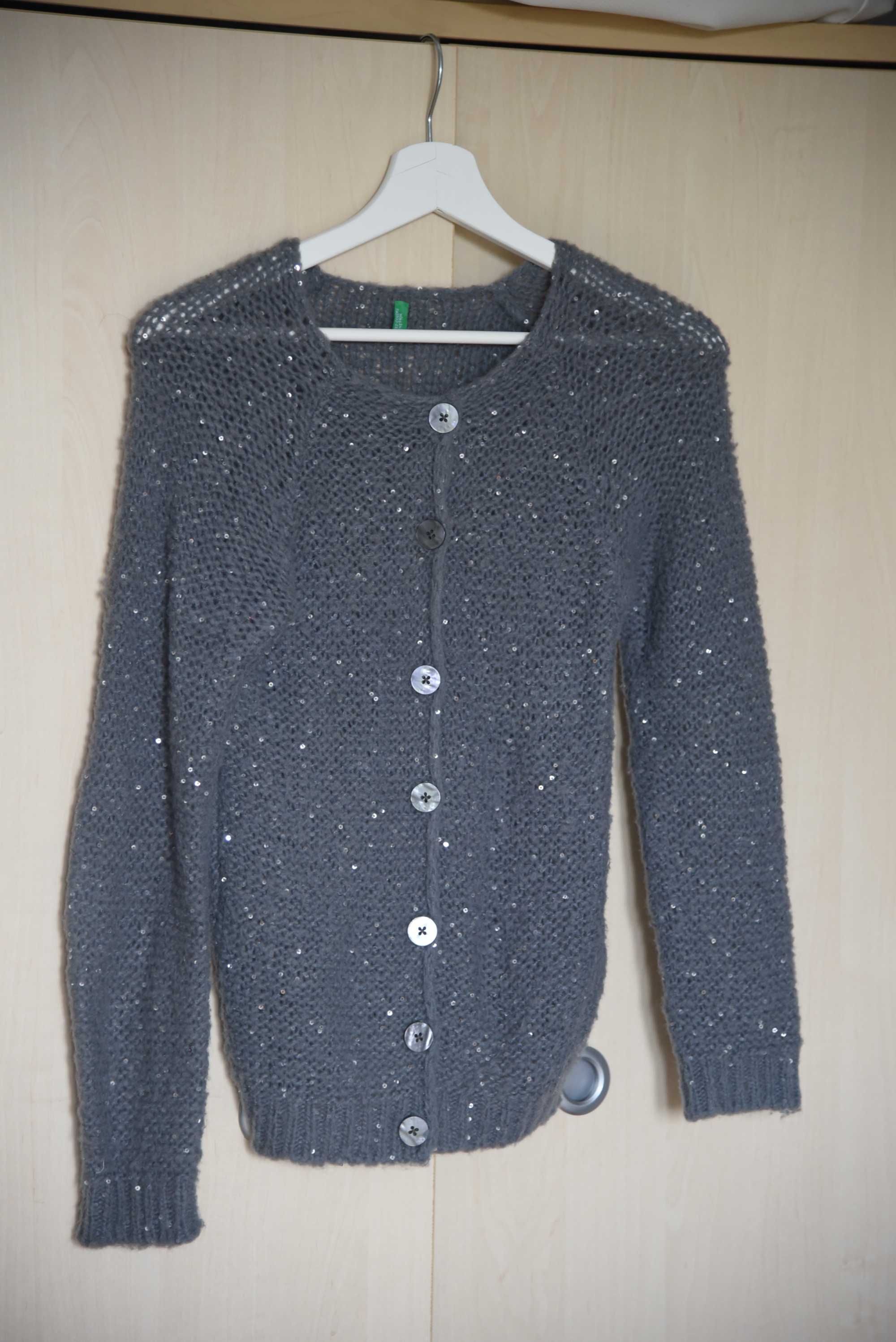 Sweter na guziki Benetton 160cm