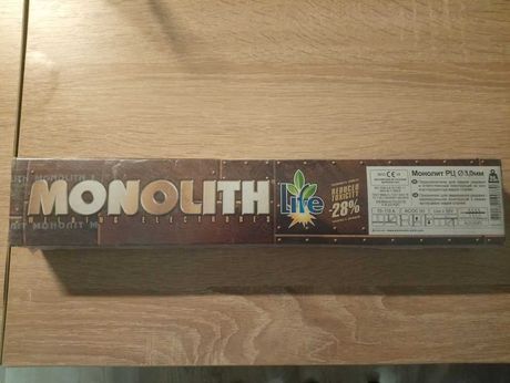 Электроды Монолит 3 мм 2,5 кг Monolith, новые (цена за пачку)