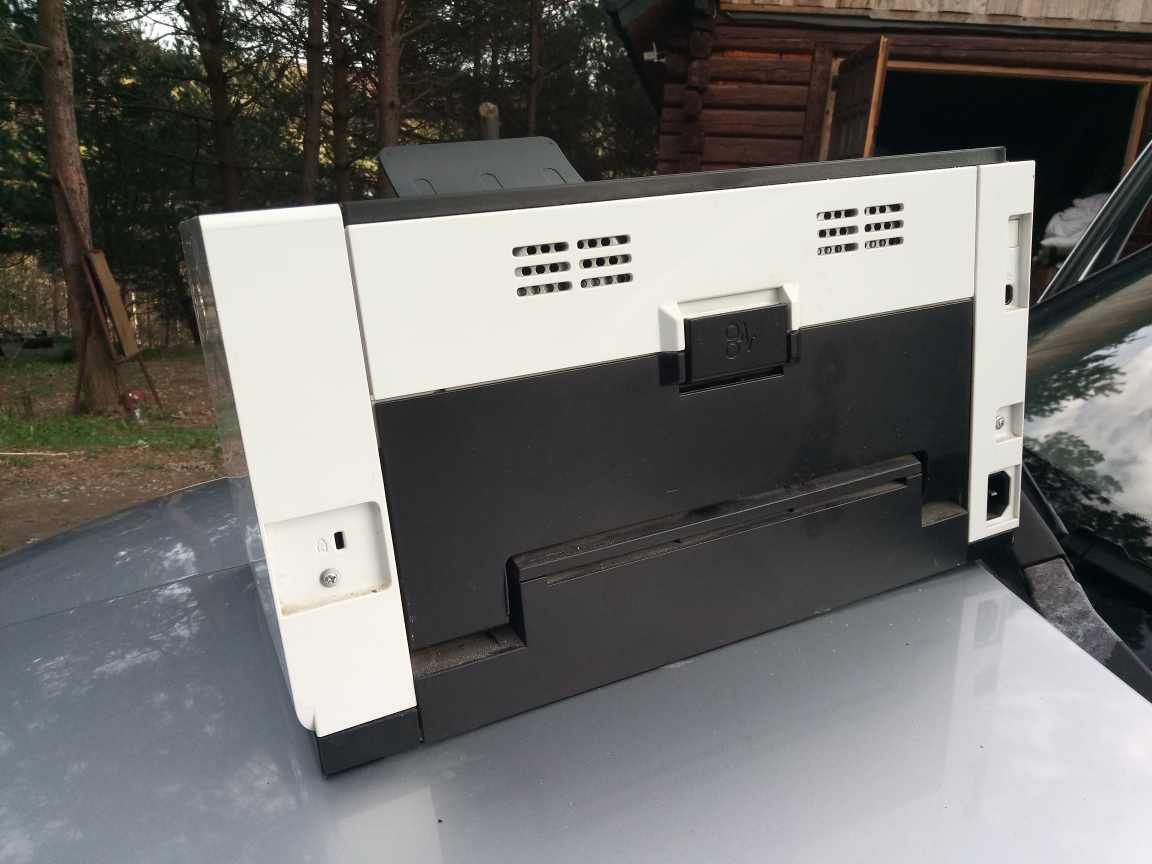 Uszkodzona drukarka laserowa HP Laser Jet CP1025 color kolorowa