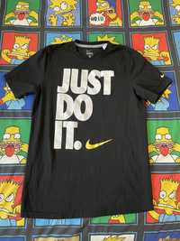 Футблока Nike just do it