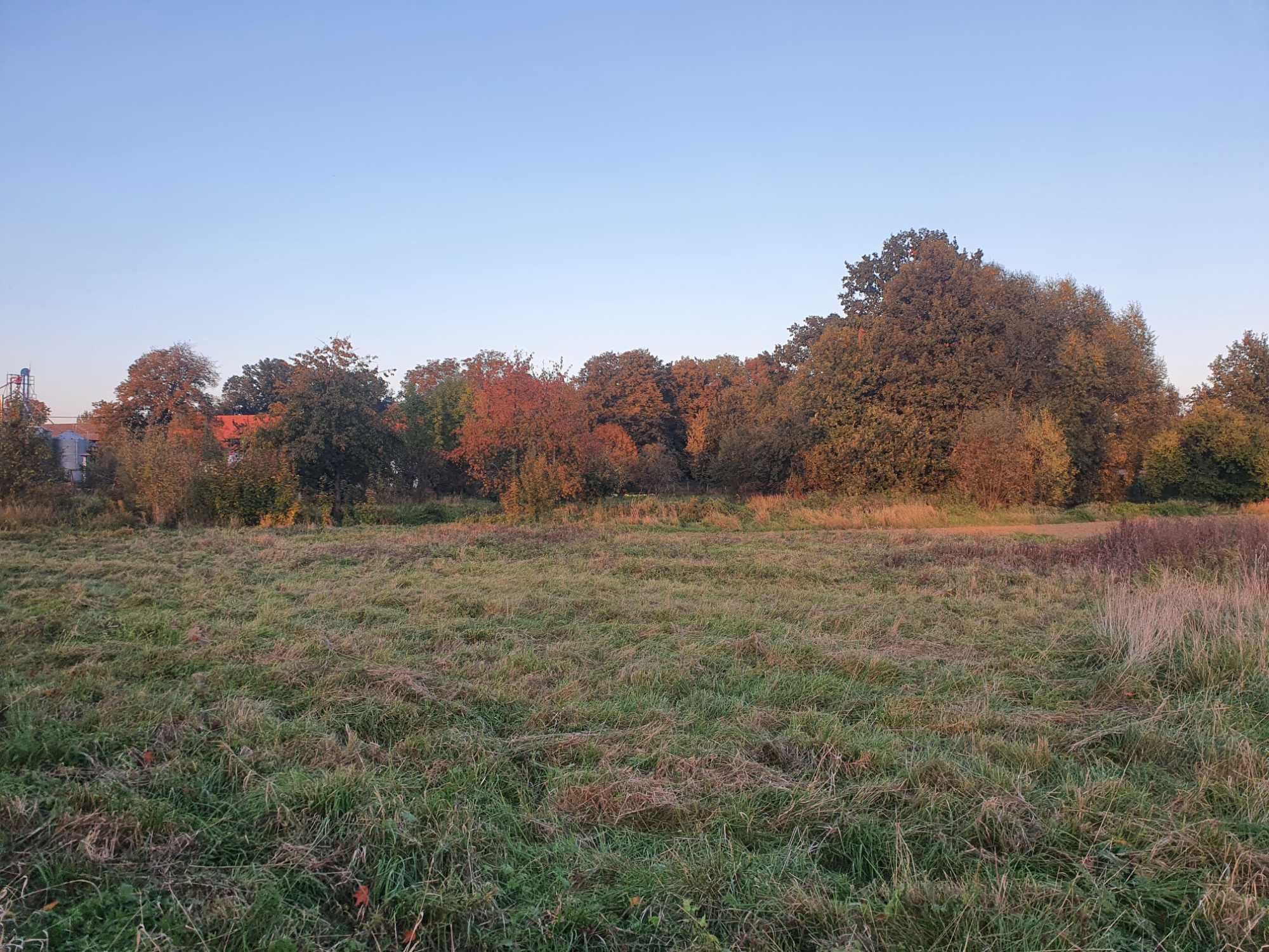 Działka budowlana 2073 m2 w Wirach. ATRAKCYJNA LOKALIZACJA