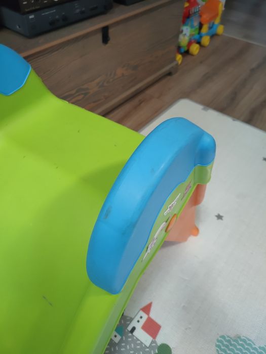 Zjeżdżalnia plastikowa dla dzieci