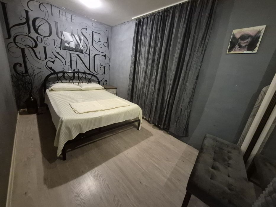 Сдам 1о.ком. квартиру р-н 5,6  больниц  700гр.