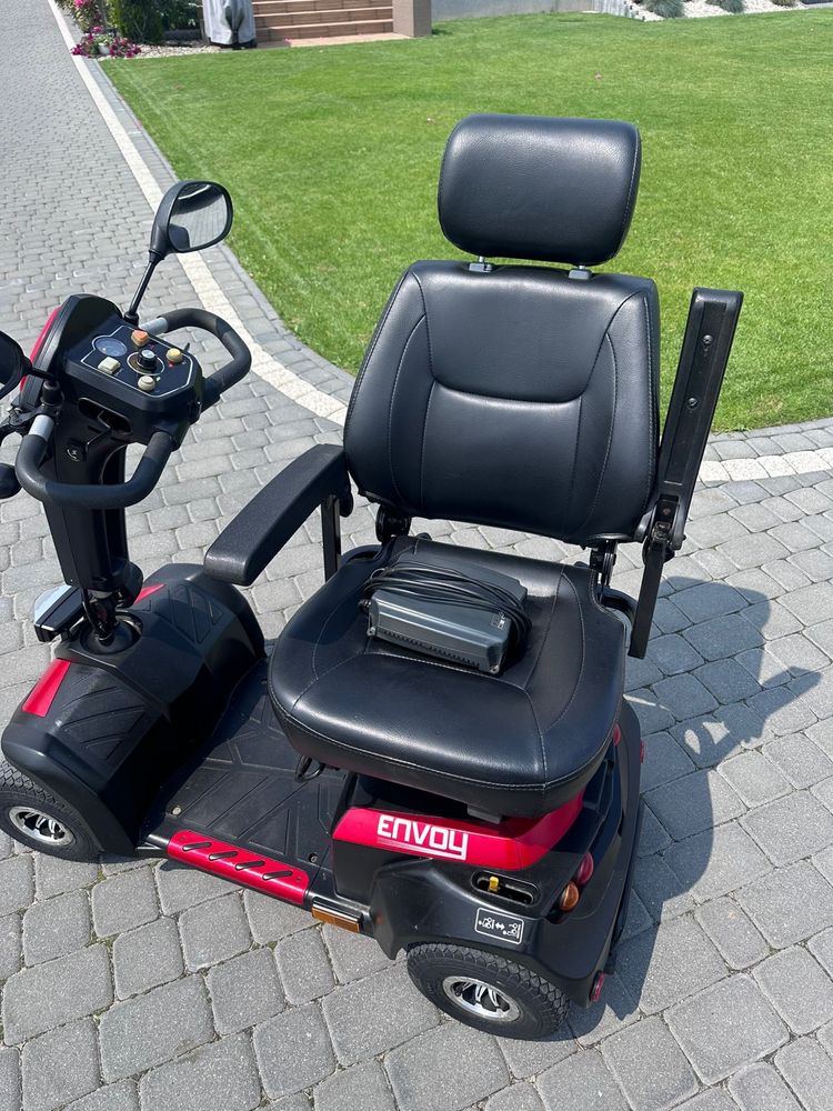 Wózek inwalidzki elektryczny- skuter Drive Envoy