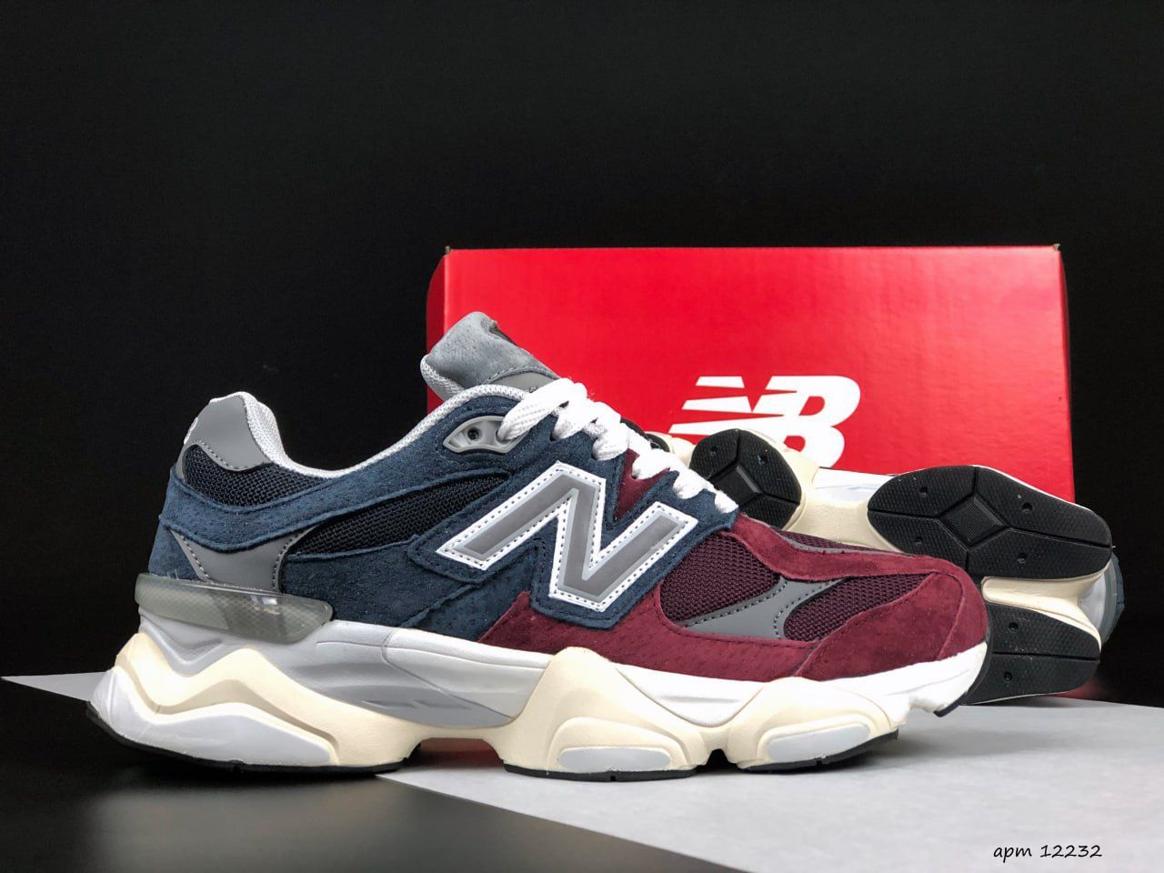 Жіночі кросівки new balance 9060 нью беланс