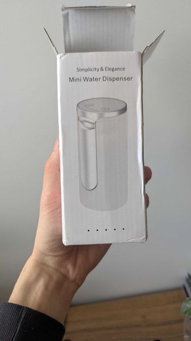 Сенсорна електрична помпа для води CSQH3 з LED-дисплеєм 1200 мА·год
