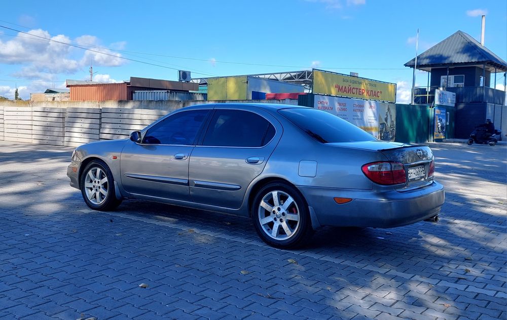 Нисан Максима 3.0 Автомат газ/бензин