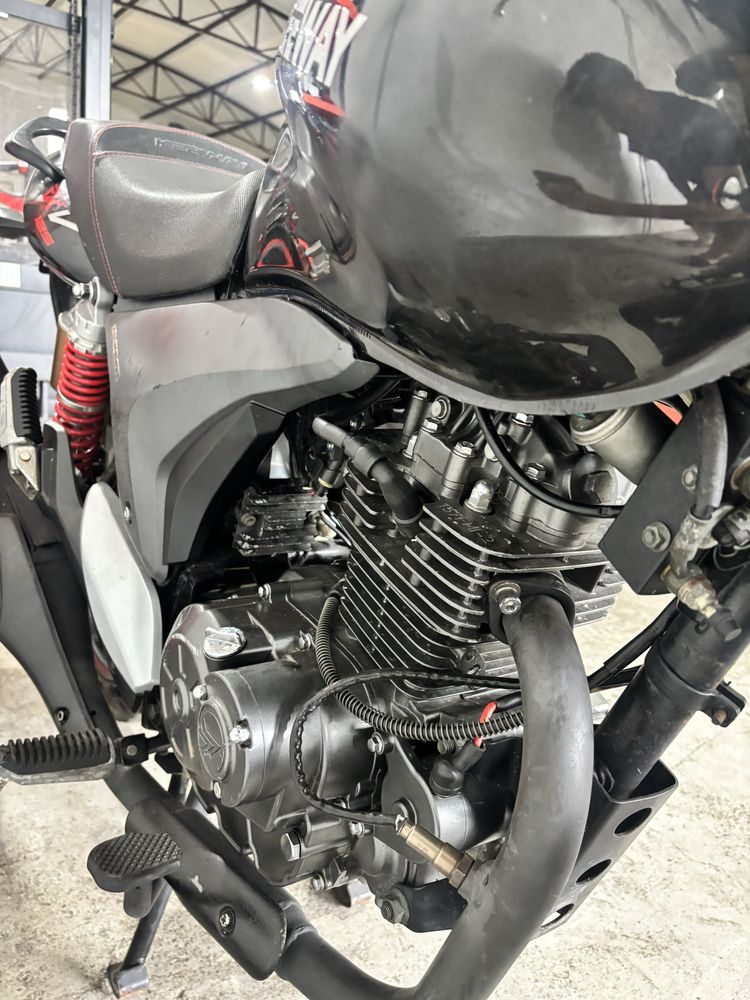 Keeway RKV 125 avariada