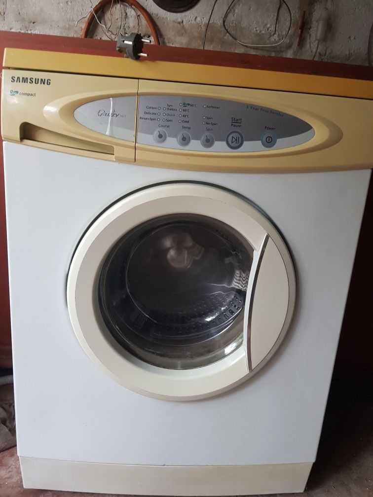 Продам Стиральная машина SAMSUNG,