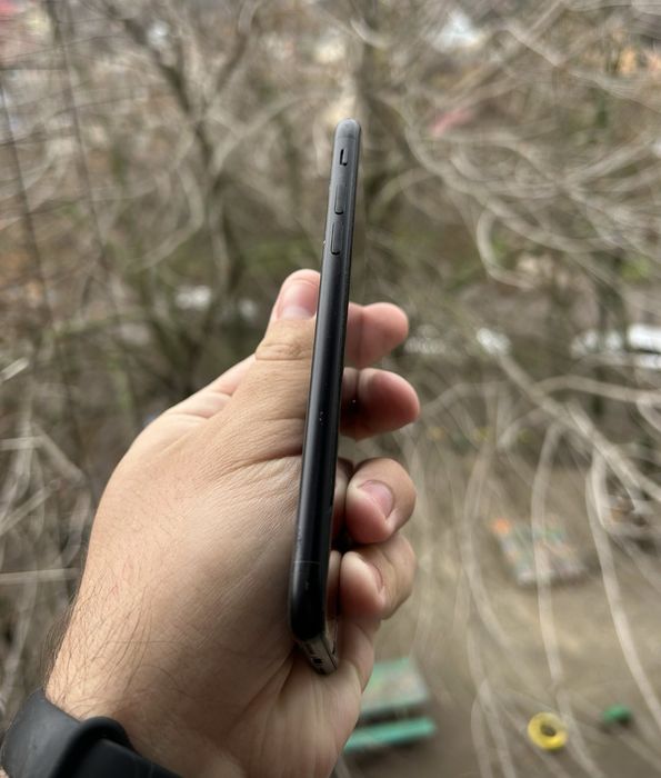 iPhone SE 2020 64gb Neverlok