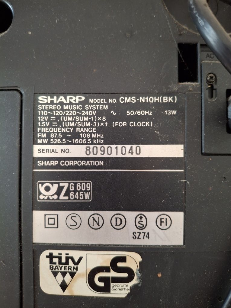 Wieża radio- magnetofon- adapter Sharp