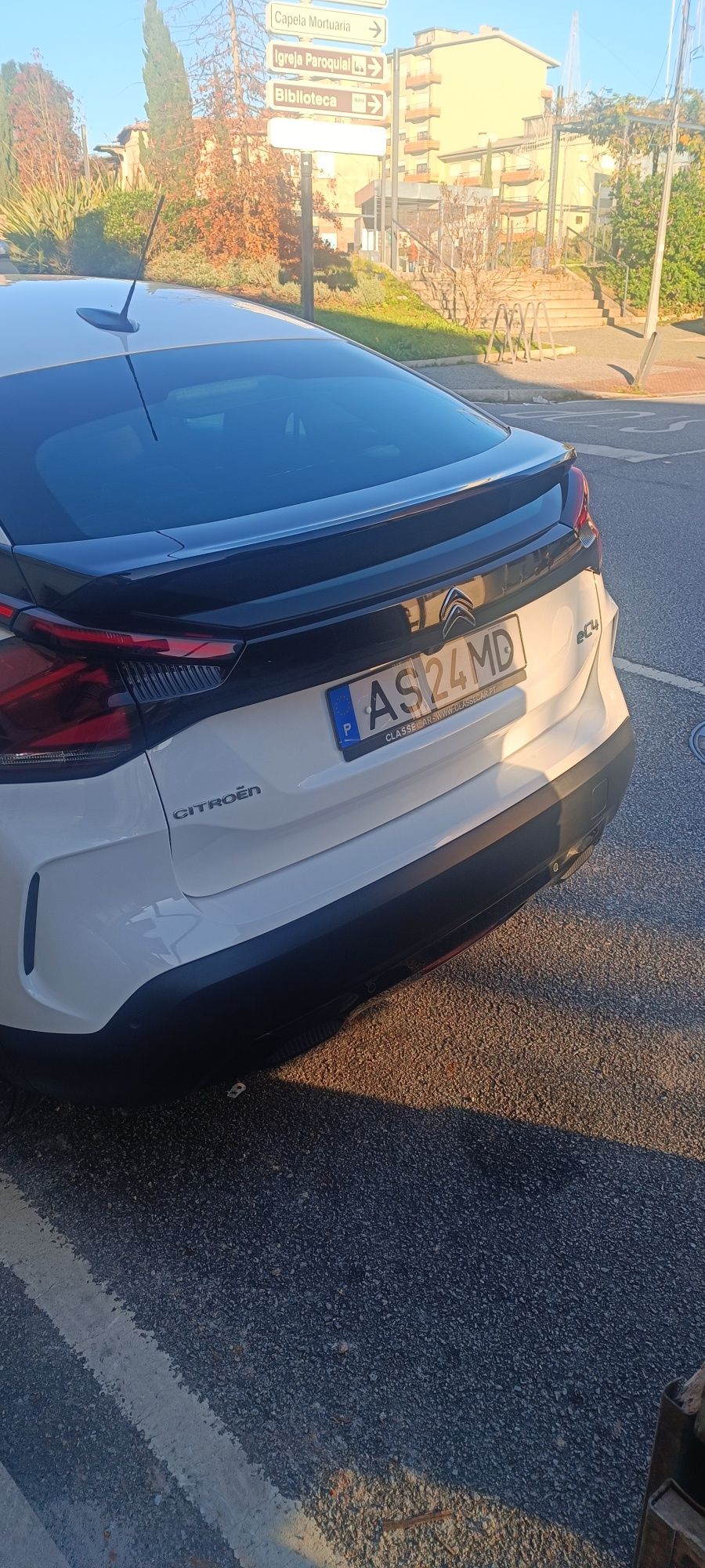 Alugo carro para TVDE