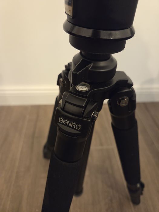 Statyw Benro A-350 EX + głowica BH-1 + pokrowiec