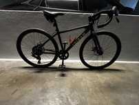 Triban 520 gravel aro 26