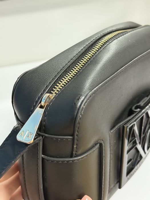 Оригінальна жіноча crossbody сумка Armani exchange