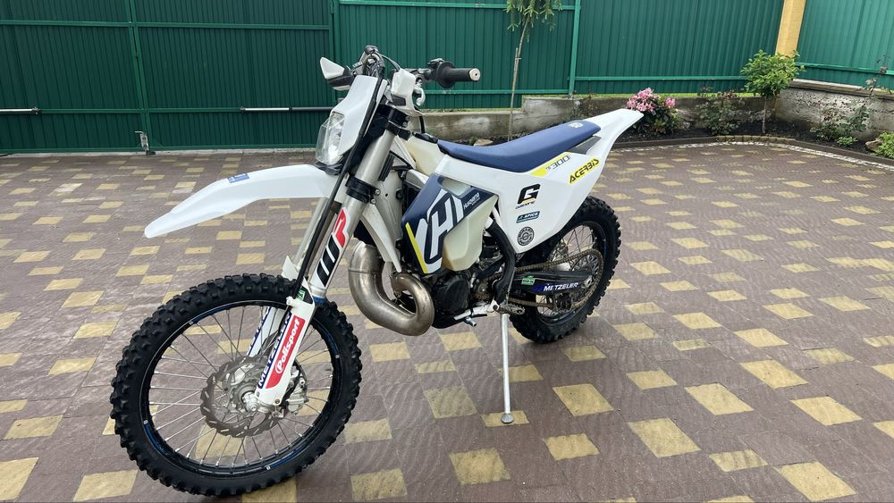 Мотоцикл крос ендуро Husqvarna TE300I