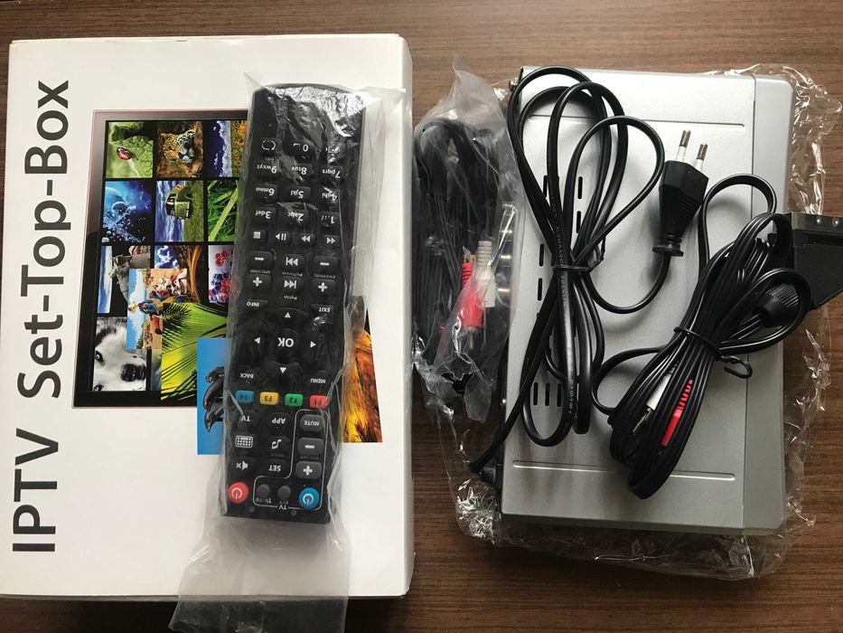 MAG-250 compact IPTV-приставка
