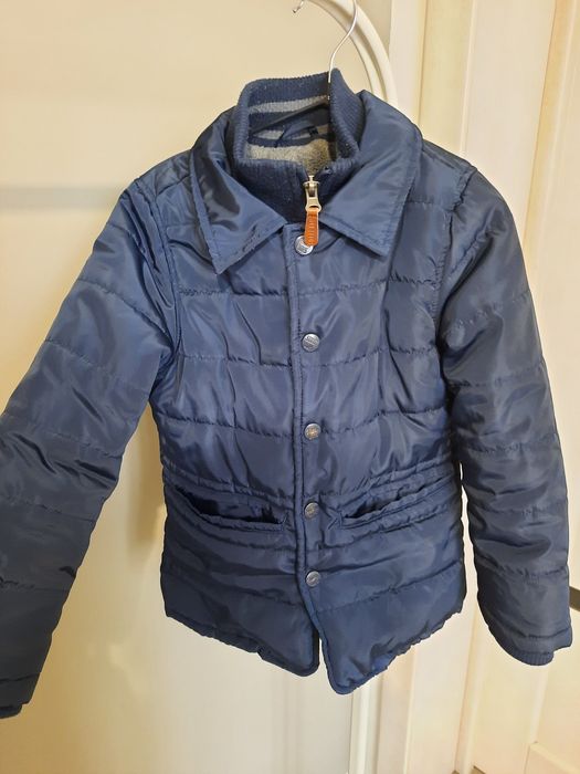 Продам весняну курточку