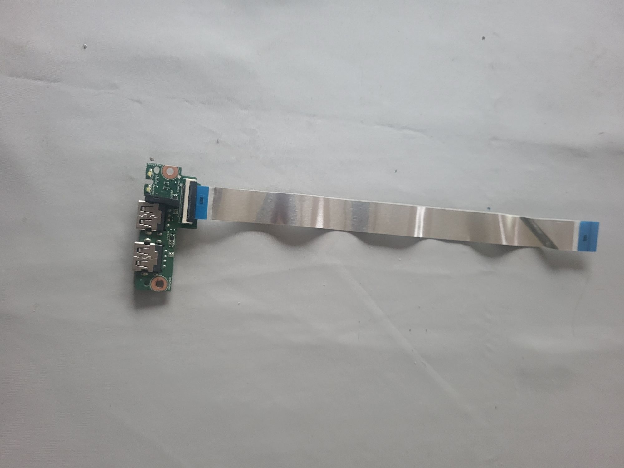 Sprzedam moduł USB do Laptopa HP 15-d020sw