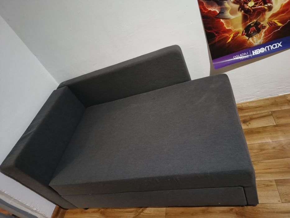 Wymienię lub sprzedam  meble: tapczan, stolik, słupek