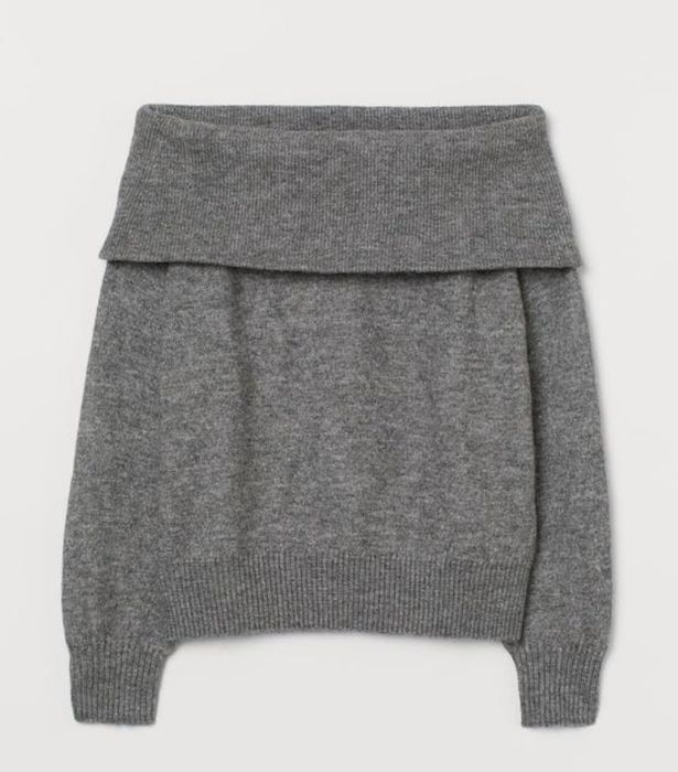 Сірий светр без плечей
