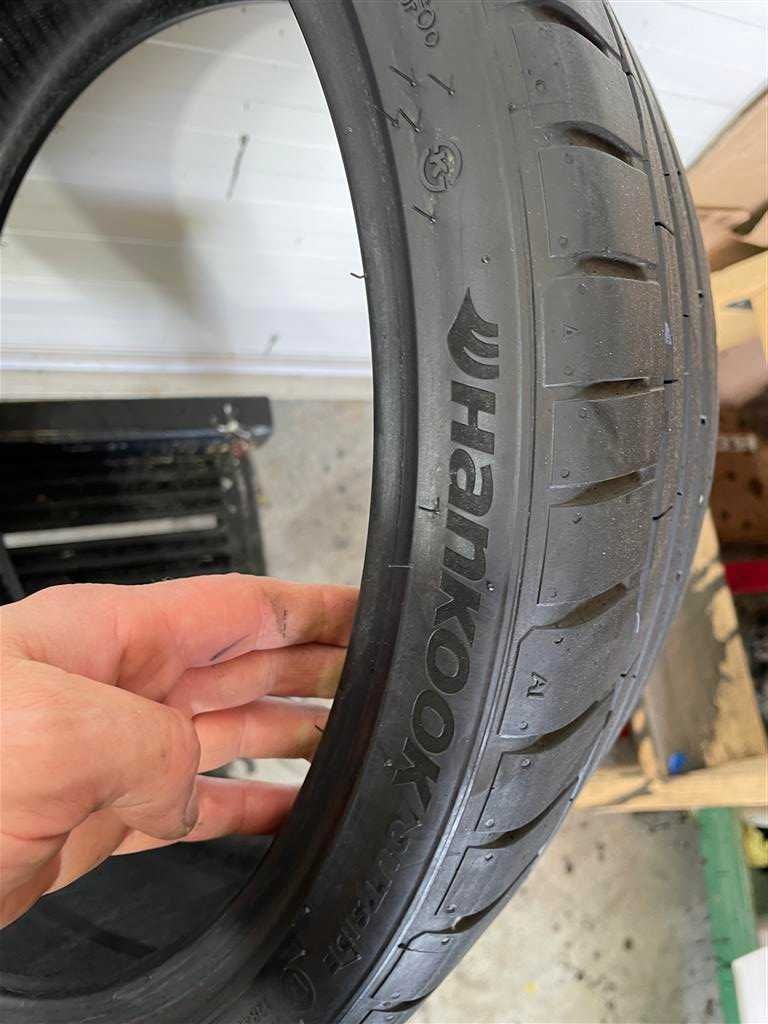 245 30 ZR19 Hankook Ventus S1 Evo 3 89Y 4,5mm