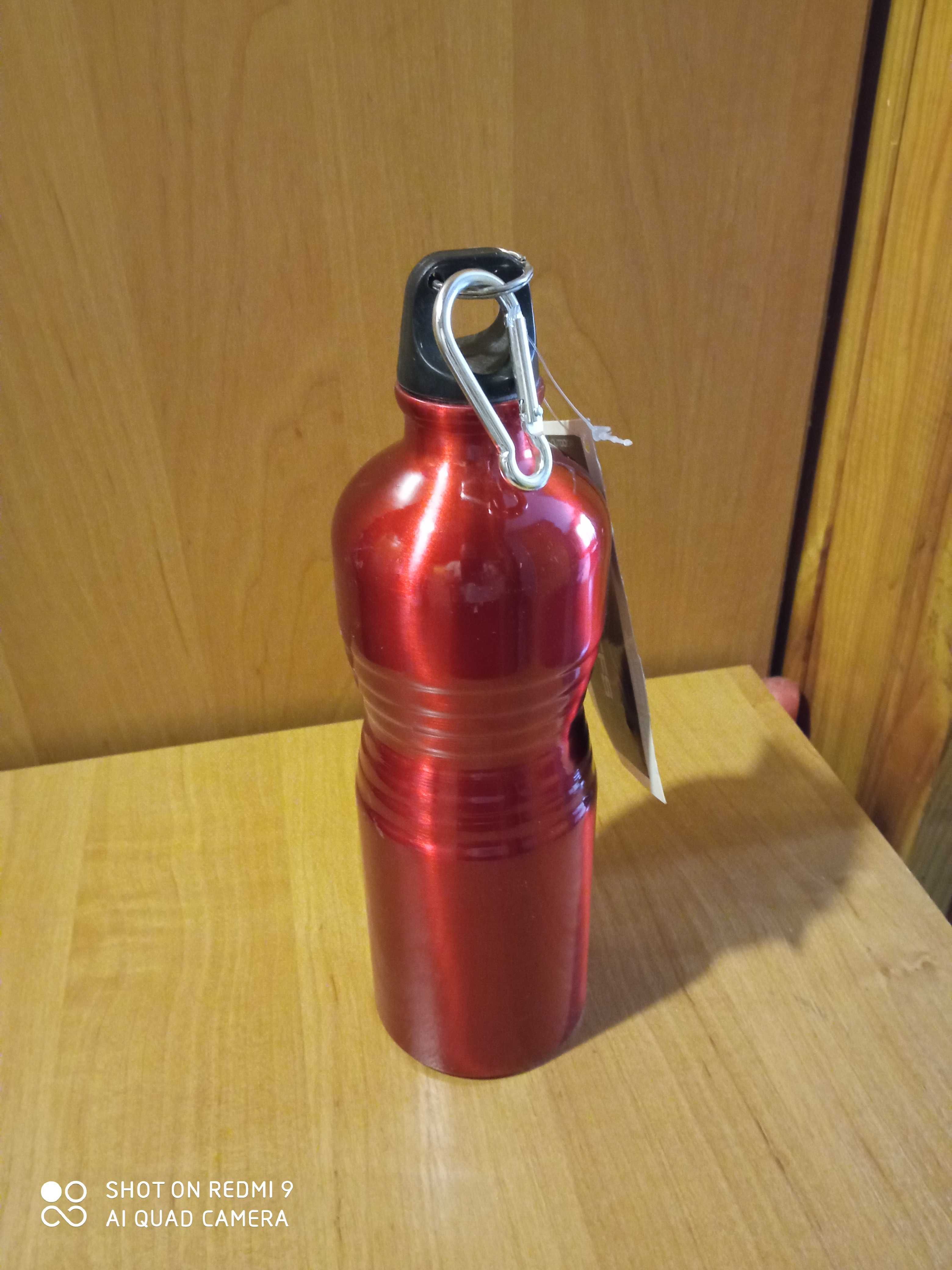 Bidon rowerowy  Aluminiowy 750 ml wraz z karabińczykiem