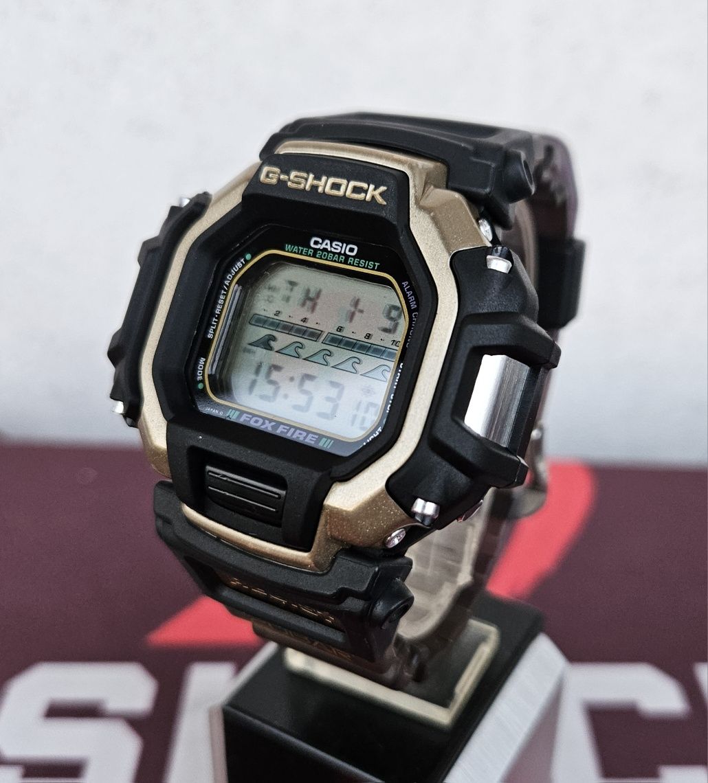 DW-8160D-1B Endless Summer Foxfire vintage-G Casio G-shock 1995