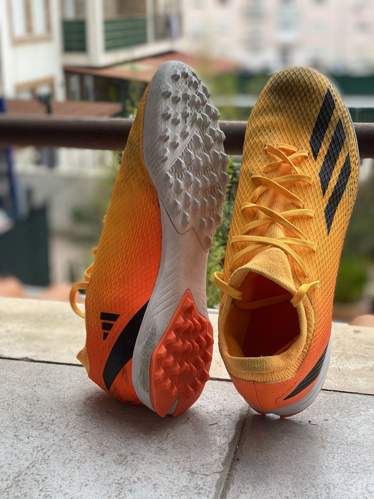 Chuteira Adidas X Speedportal 22.3 TF Society Laranja número 45,5