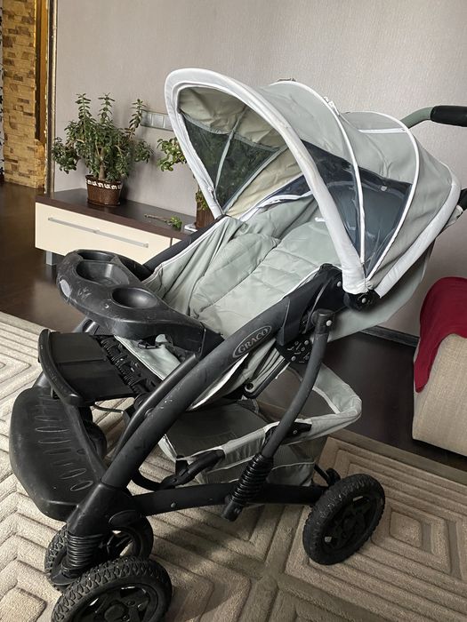 Дитяча коляска Graco