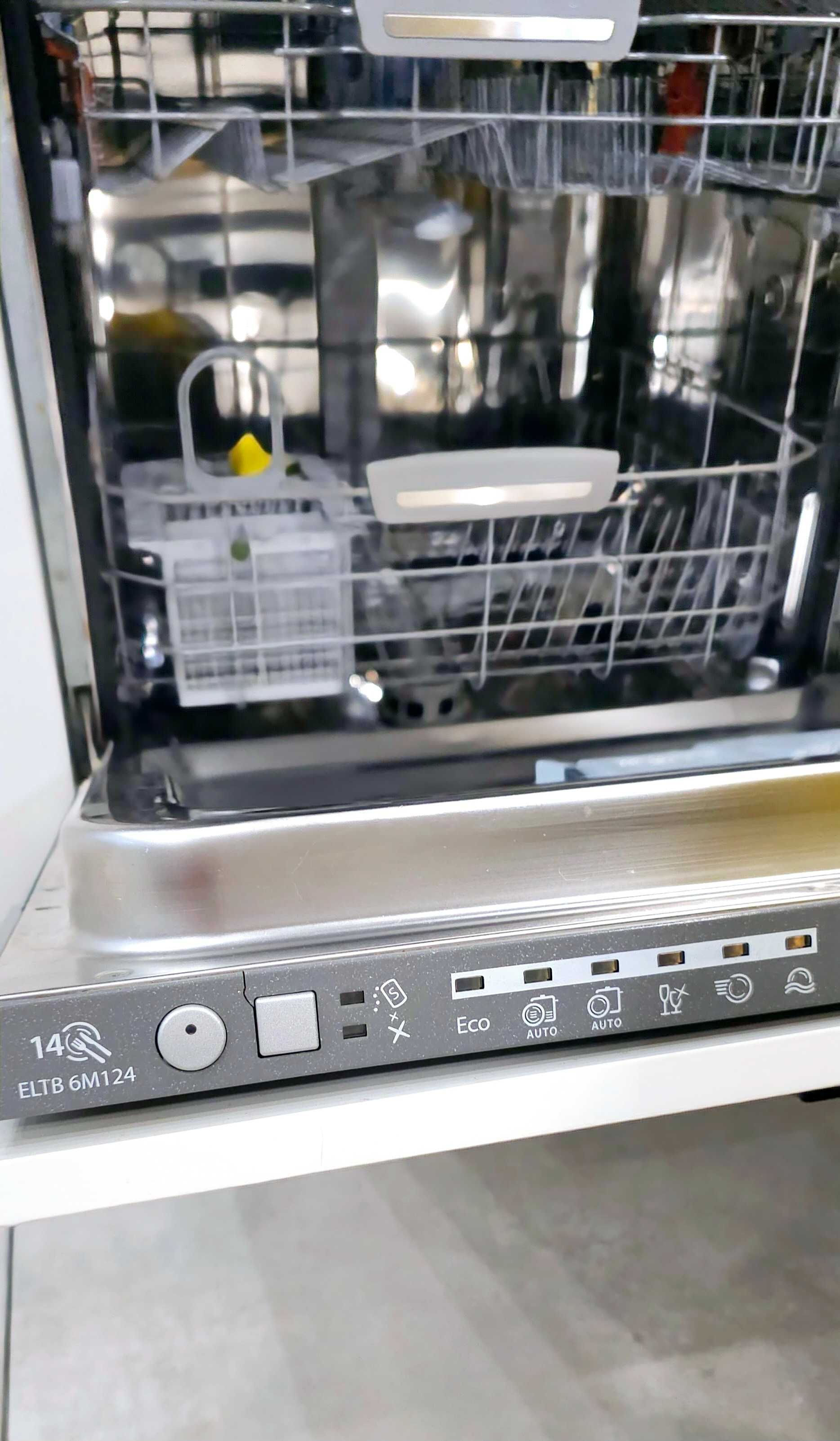 Zmywarka do zabudowy Ariston hotpoint ELTB 6M124